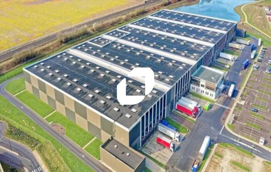 5 Rue Du Noyer Aux Perdrix, SERVON en alquiler - Vista aérea - Imagen 3 de 6