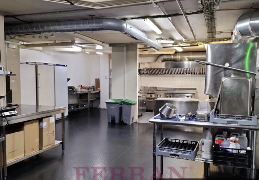 Carrer de Roger de Flor, Barcelona, Barcelona en venta - Foto del edificio - Imagen 1 de 1