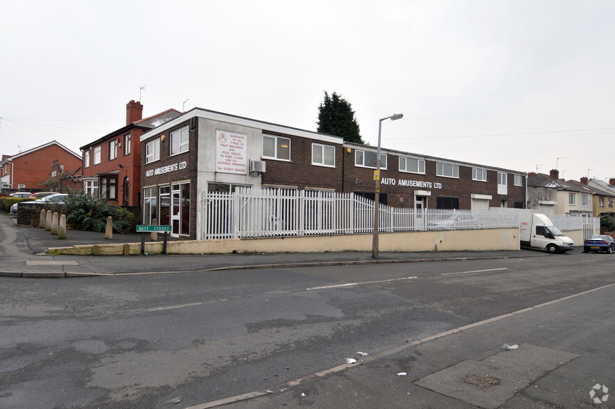 31-31A Coxs Ln, Cradley Heath en venta - Foto principal - Imagen 1 de 3