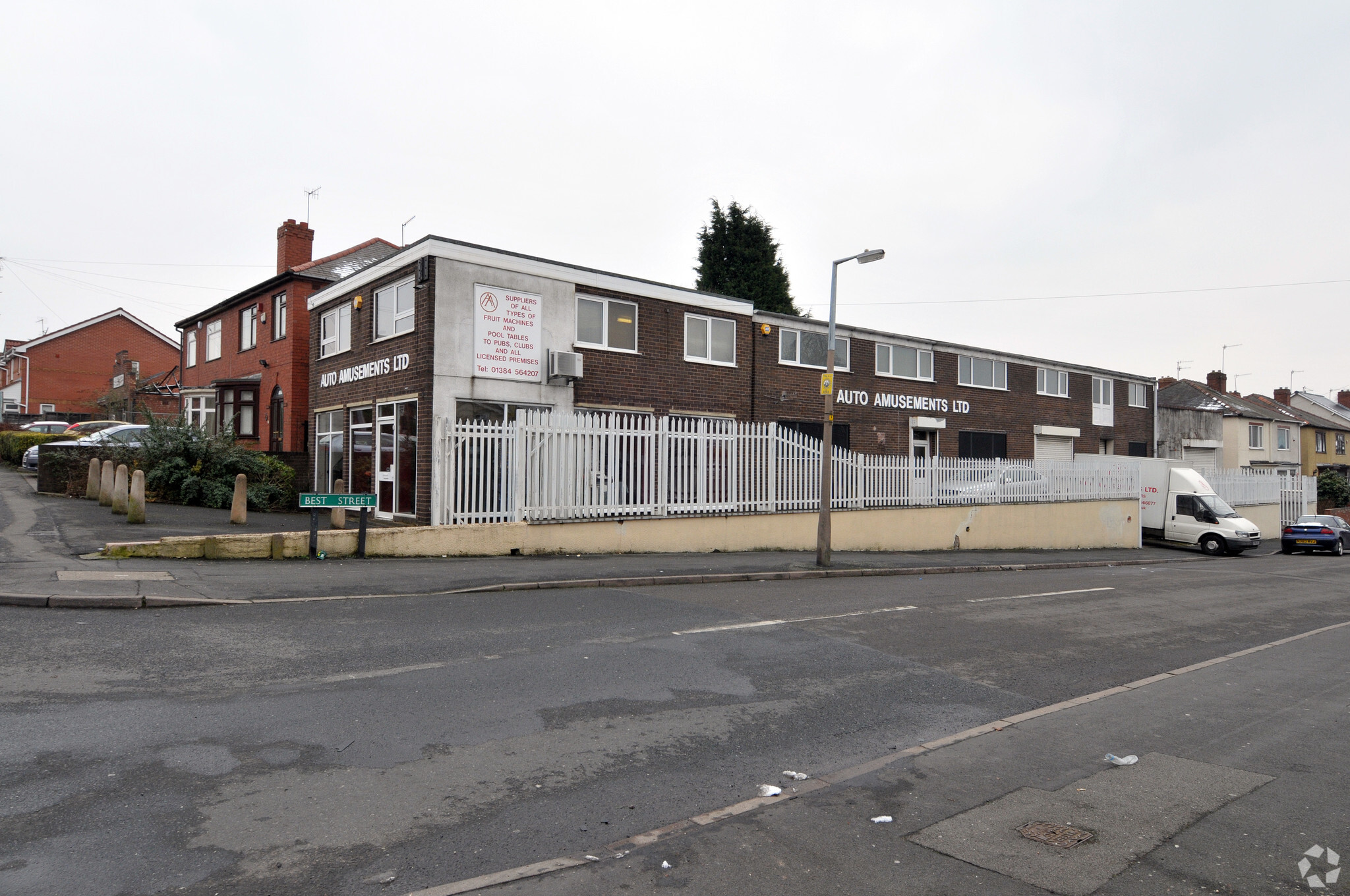 31-31A Coxs Ln, Cradley Heath en venta Foto principal- Imagen 1 de 4