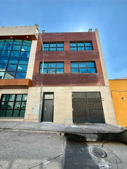 Oficina en Alcorcón, Madrid en venta - Foto del edificio - Imagen 3 de 28