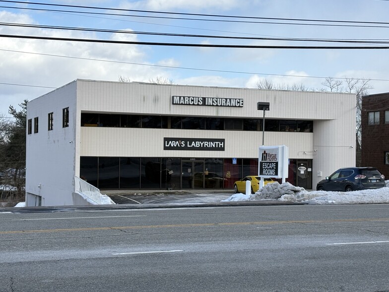 840-842 Silas Deane Hwy, Wethersfield, CT en venta - Foto del edificio - Imagen 3 de 9