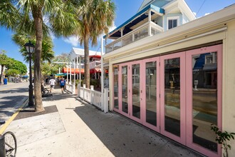 221 Duval St, Key West, FL en alquiler Foto del edificio- Imagen 2 de 3