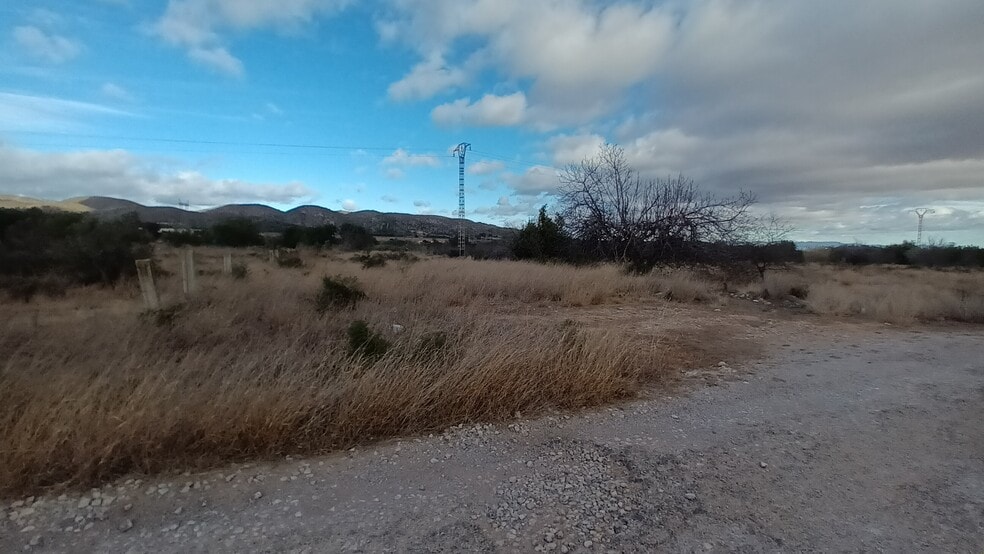 Terreno en Buñol en venta - Foto del edificio - Imagen 2 de 12