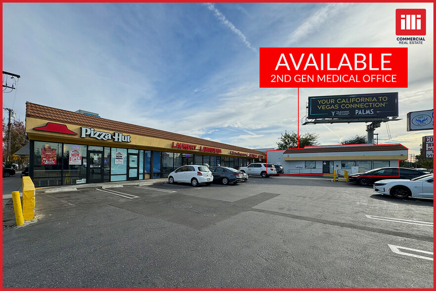 8646-8658 Woodman Ave, Arleta, CA en alquiler - Foto del edificio - Imagen 1 de 5