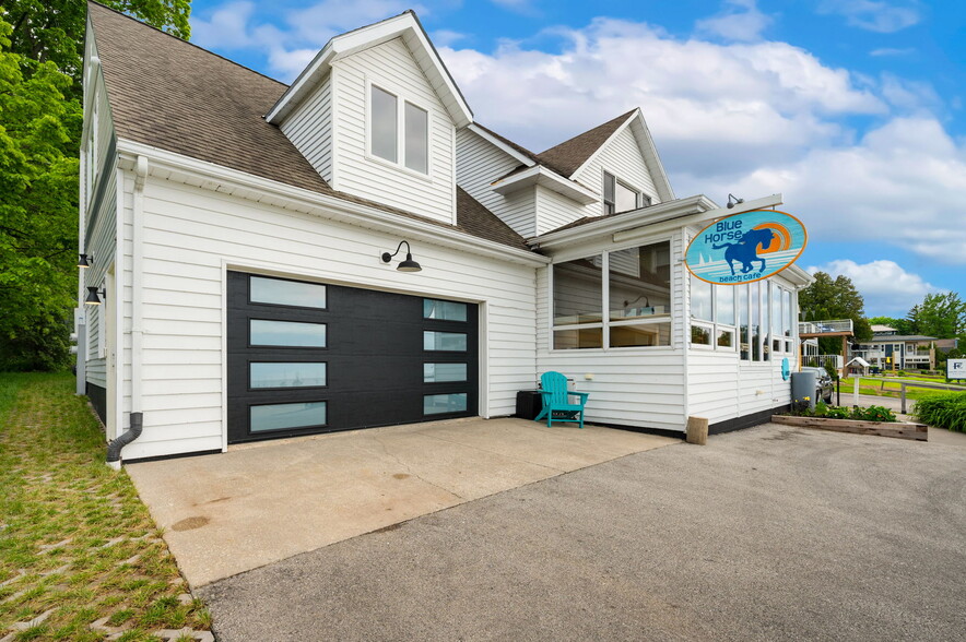 4113 Main St, Fish Creek, WI en venta - Foto del edificio - Imagen 3 de 76