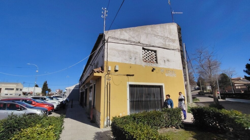 Local en La Puebla de Montalbán, Toledo en venta - Foto del edificio - Imagen 2 de 10