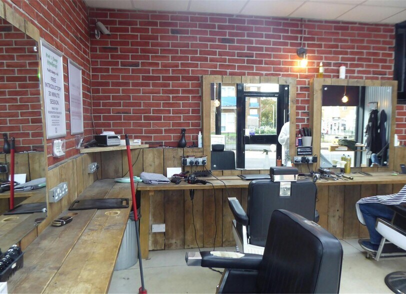 82 London Rd, Southborough en venta - Foto del interior - Imagen 3 de 6