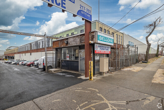 Más detalles para 297 Getty Ave, Paterson, NJ - Naves en alquiler