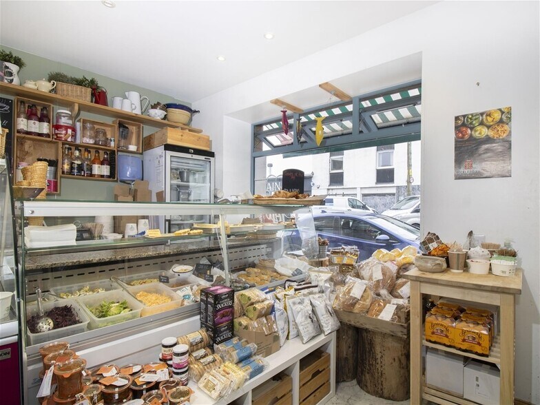 Jojo Deli, Ullapool en venta - Foto del edificio - Imagen 3 de 11