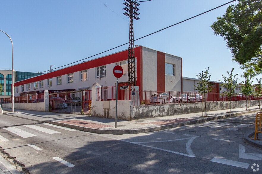 Calle Medina de Pomar, 22, Madrid, Madrid en venta - Foto principal - Imagen 1 de 1