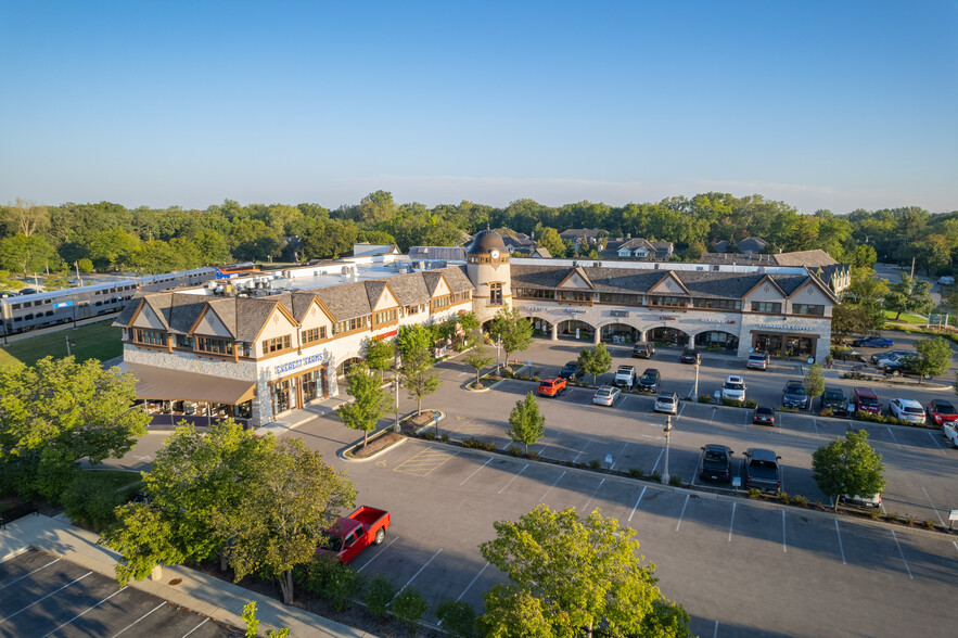 840 S Waukegan Rd, Lake Forest, IL en alquiler - Foto del edificio - Imagen 1 de 13