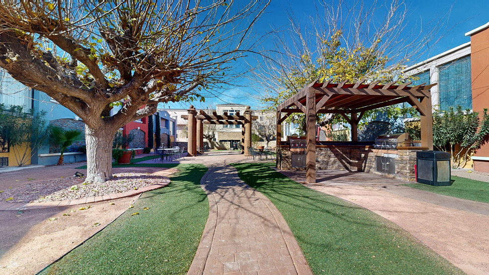 6655 Gateway Blvd W, El Paso, TX en venta - Matterport 3D Scan - Imagen 3 de 32