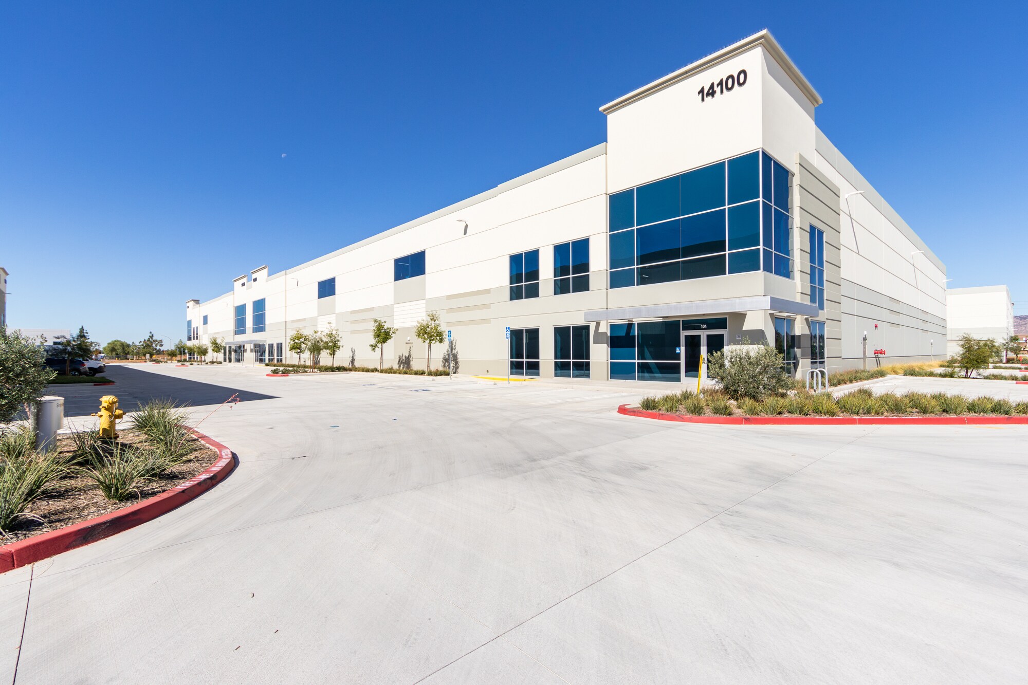 14100 Rebecca St, Moreno Valley, CA en alquiler Foto del edificio- Imagen 1 de 9