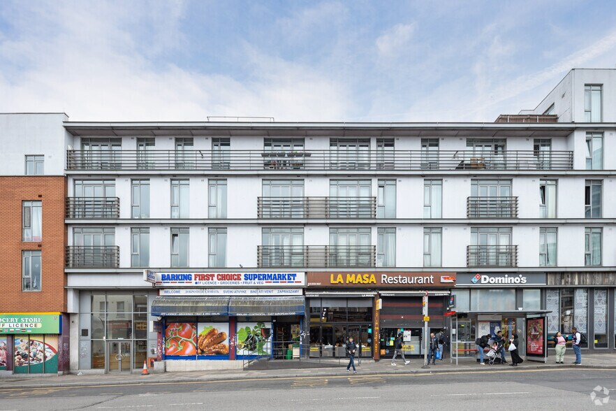 30 Longbridge Rd, Barking en venta - Foto del edificio - Imagen 3 de 3