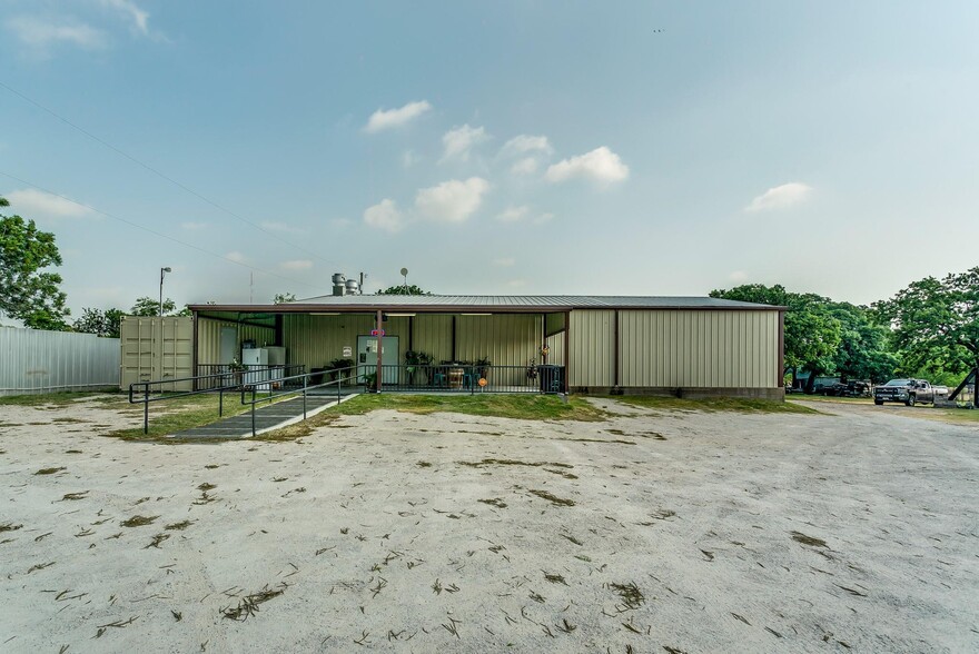 901 E Navarro Ave, De Leon, TX en venta - Foto principal - Imagen 1 de 17