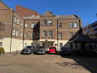 Más detalles de 8-11 Clements Ln, Ilford - Oficina en alquiler