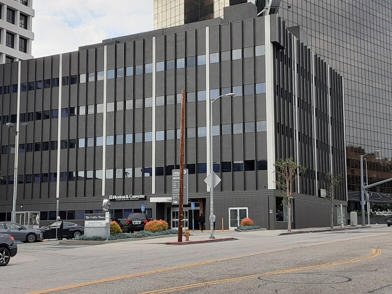 11600 Wilshire Blvd, Los Angeles, CA en alquiler - Foto del edificio - Imagen 1 de 7