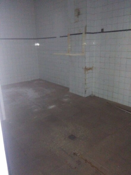 Local en Cáceres, Cáceres en alquiler - Foto del edificio - Imagen 3 de 8