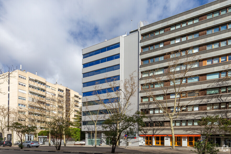 Calle María de Molina, 37 Bis, Madrid, Madrid en alquiler - Foto del edificio - Imagen 1 de 1