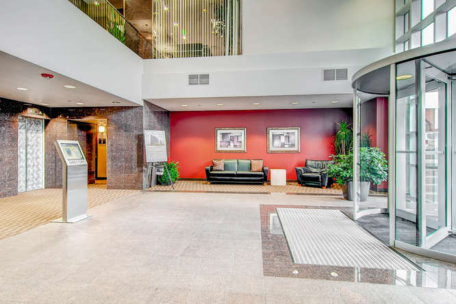 3033 S Parker Rd, Aurora, CO en alquiler - Lobby - Imagen 3 de 11