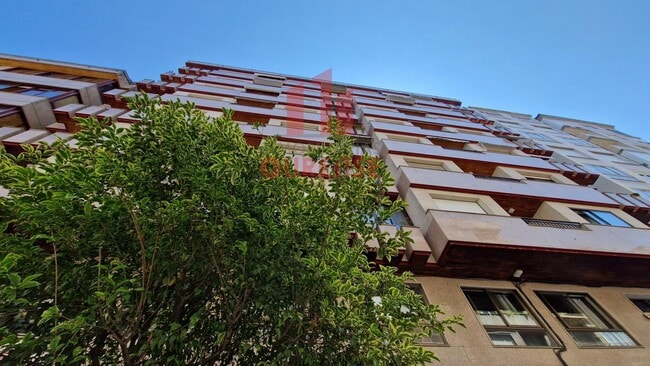 Más detalles de Oficina en alquiler