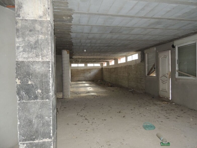 Local en Molina de Segura, Murcia en venta - Foto del interior - Imagen 3 de 5