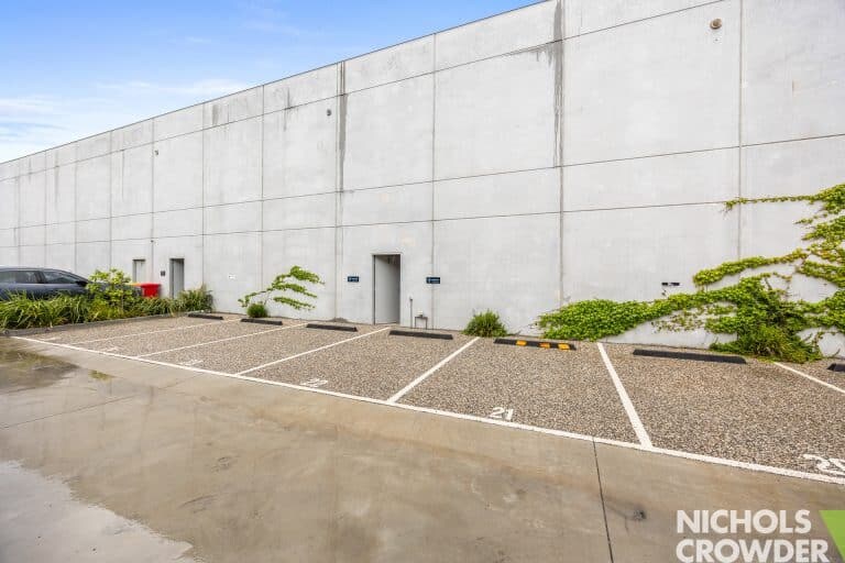 13-19 Ambrose Avenue, Cheltenham en venta - Foto del edificio - Imagen 2 de 2