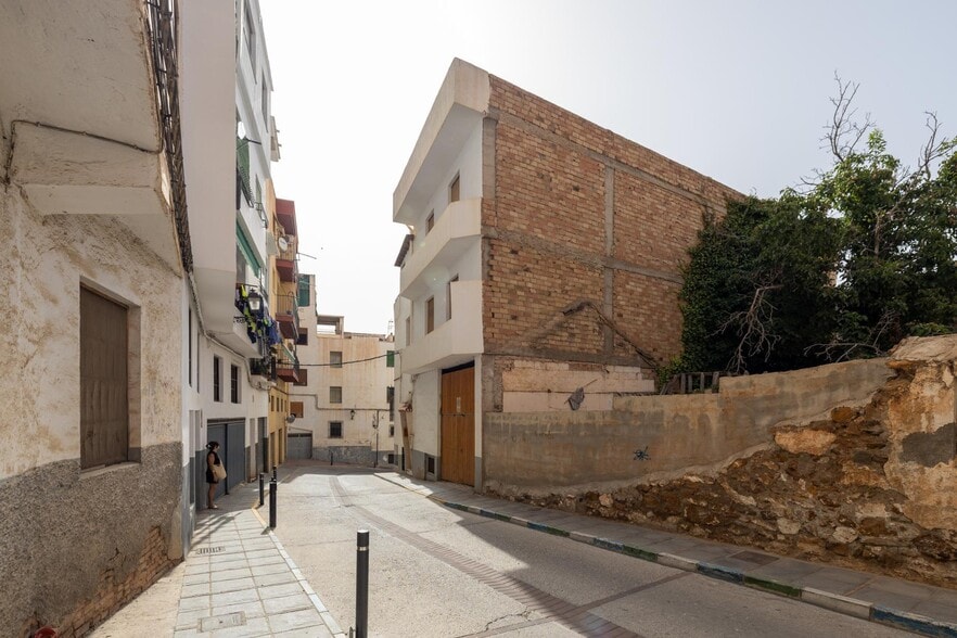 Calle Cádiz, 14, Lanjarón, Granada en venta - Foto del edificio - Imagen 3 de 50