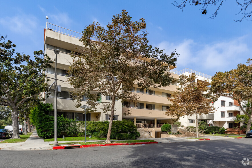 303 N Swall Dr, Beverly Hills, CA en venta - Foto del edificio - Imagen 1 de 30