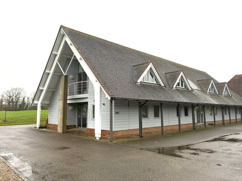 Duxford Rd, Saffron Walden en alquiler - Foto del edificio - Imagen 1 de 3