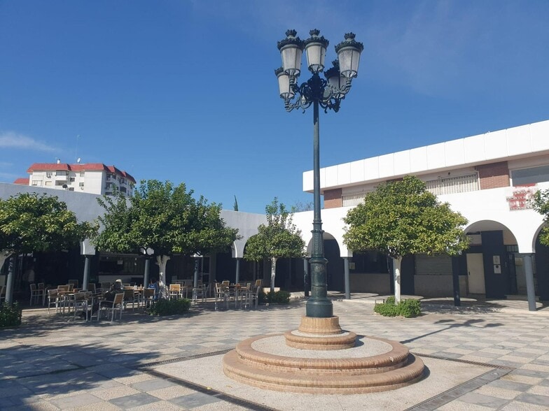 Oficina en SEVILLA en alquiler - Foto del edificio - Imagen 1 de 13