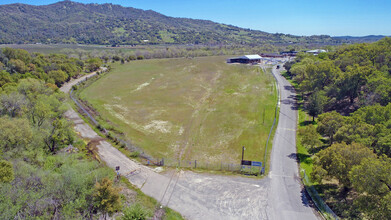 Railroad Ave & Asti Rd, Cloverdale, CA - VISTA AÉREA  vista de mapa - Image1