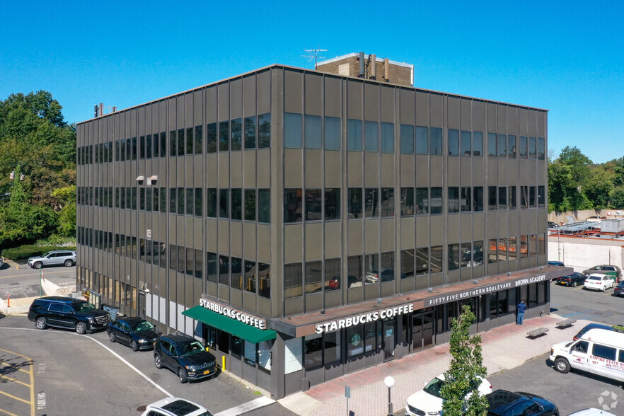 55 Northern Blvd, Great Neck, NY en alquiler - Foto del edificio - Imagen 1 de 5