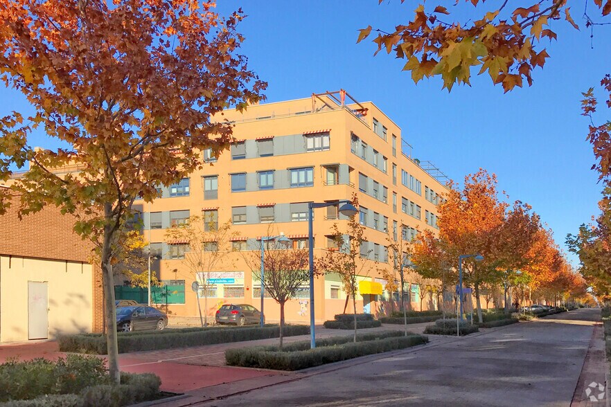 Calle Rosalía de Castro, 5, Torrejón de Ardoz, Madrid en venta - Foto principal - Imagen 1 de 1