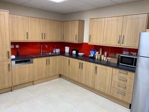 70 Tangier Ln, Windsor en alquiler Foto del interior- Imagen 2 de 6