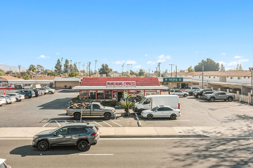 14252-14262 Newport Ave, Tustin, CA en venta - Foto del edificio - Imagen 3 de 8