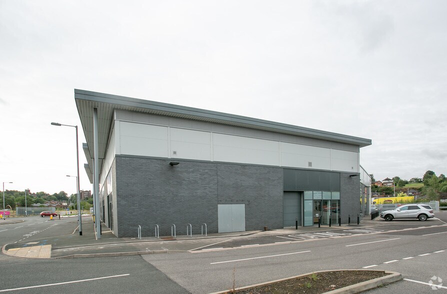 3 Maccesfield Rd, Leek en alquiler - Foto del edificio - Imagen 3 de 3