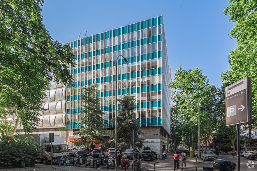 Calle José Lázaro Galdiano, 4, Madrid, Madrid en alquiler - Foto del edificio - Imagen 2 de 4