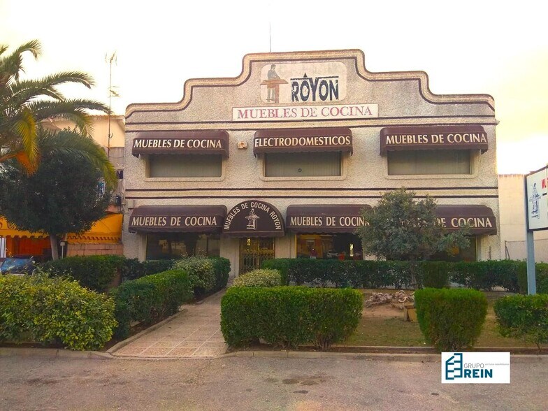 Avenida de Madrid, 37, Añover de Tajo, Toledo en venta - Foto del edificio - Imagen 3 de 18