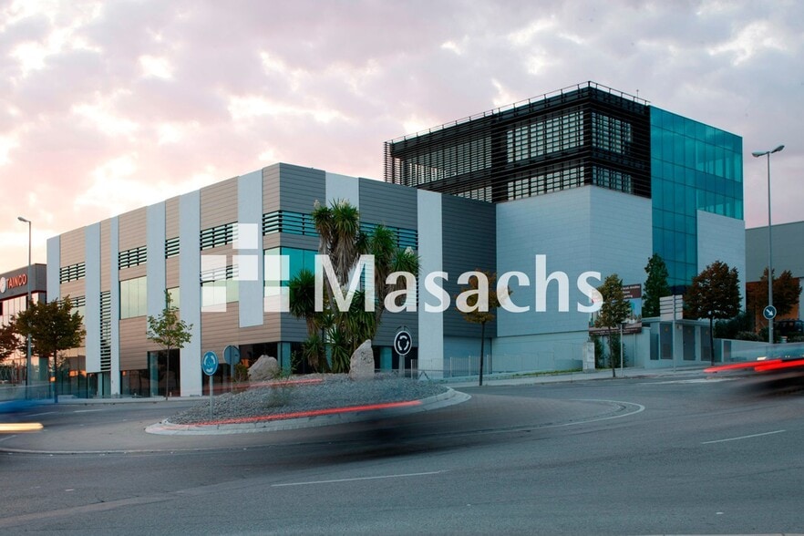 Carrer de Colom, 408, Terrassa, Barcelona en alquiler - Foto del edificio - Imagen 3 de 3