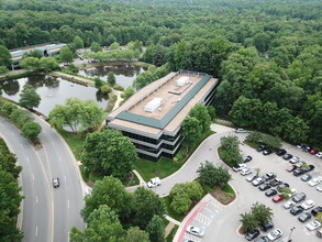 9011 Arboretum Pky, Richmond, VA - VISTA AÉREA  vista de mapa - Image1