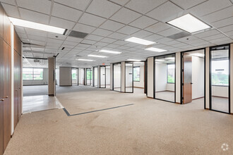 1110 Lake Cook Rd, Buffalo Grove, IL en alquiler Foto del interior- Imagen 1 de 8