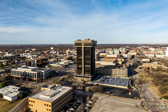 901 E St. Louis St, Springfield, MO - VISTA AÉREA  vista de mapa