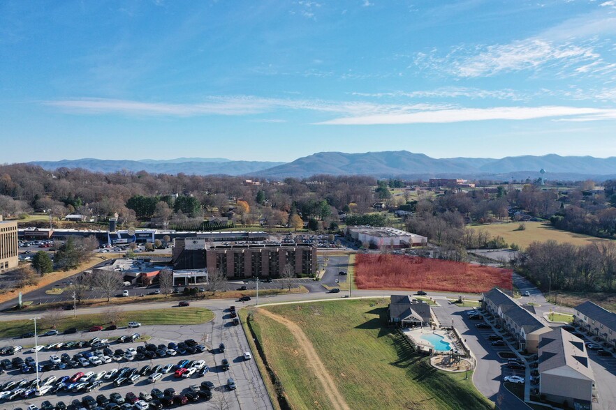 Mockingbird Lane and Northgate Drive, Johnson City, TN en venta - Foto del edificio - Imagen 2 de 7