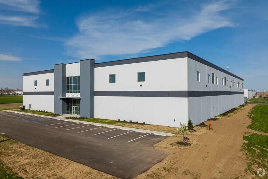 239 N Heartland Dr, Delphi, IN en venta - Foto del edificio - Imagen 1 de 22