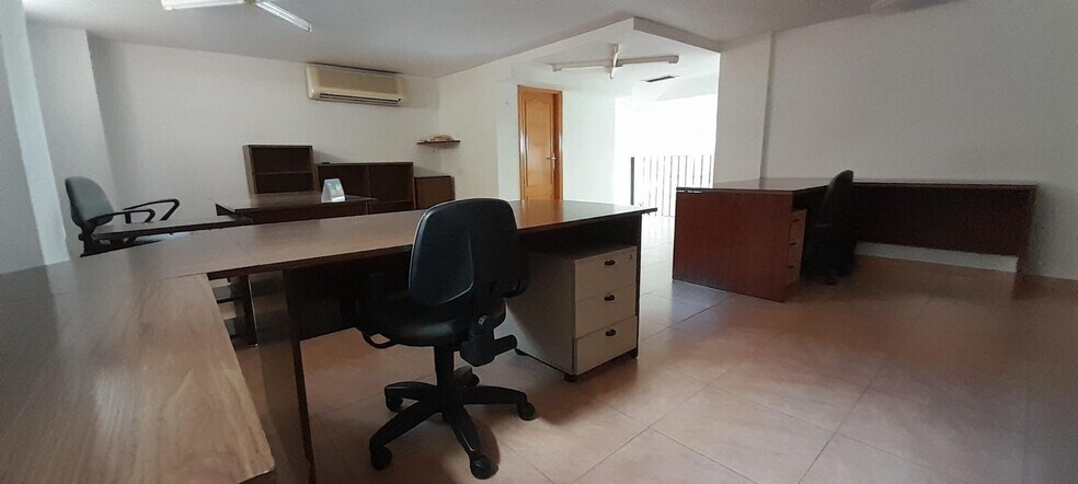 Local en Córdoba, Córdoba en alquiler - Foto del interior - Imagen 1 de 29