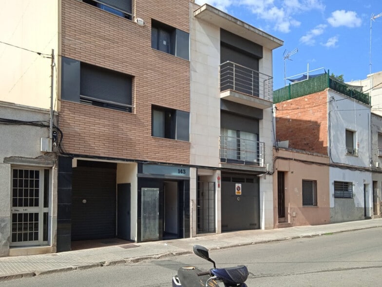 Edificio residencial en Terrassa, Barcelona en venta - Foto principal - Imagen 1 de 1