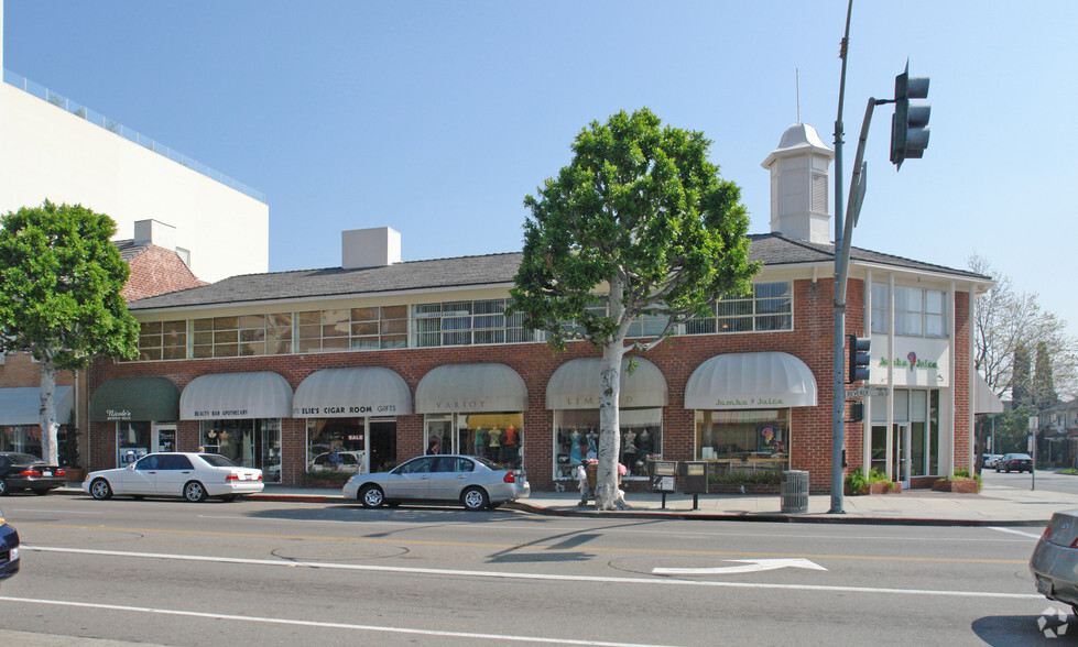 156-170 S Beverly Dr, Beverly Hills, CA en alquiler - Foto del edificio - Imagen 2 de 4