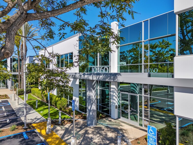 10260 Meanley Dr, San Diego, CA en venta - Foto del edificio - Imagen 1 de 8